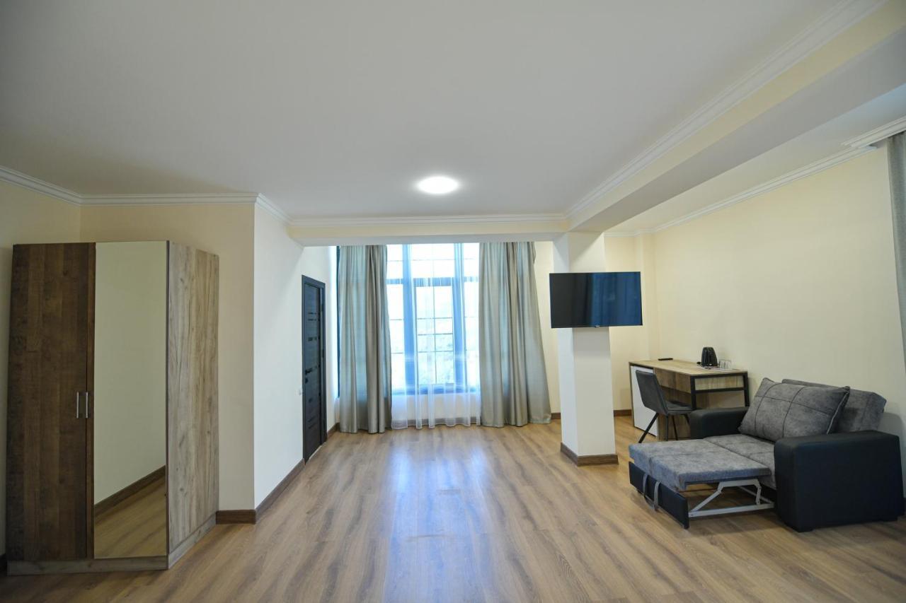 Madin Eco Hotel Debed المظهر الخارجي الصورة