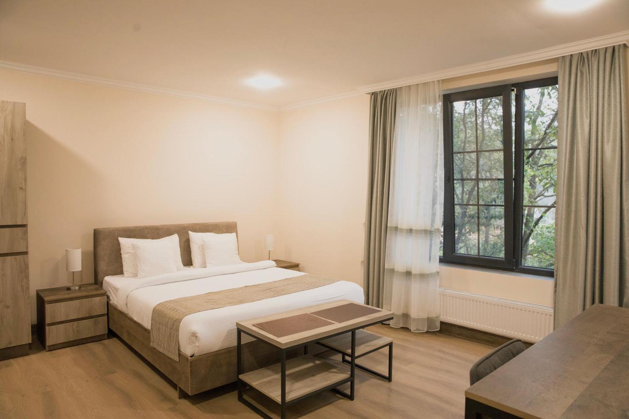 Madin Eco Hotel Debed المظهر الخارجي الصورة